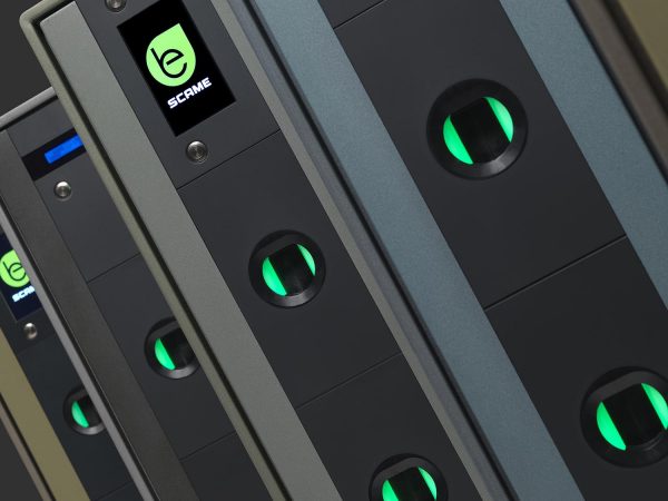 COLONNINE PER LA RICARICA DEI VEICOLI ELETTRICI - immagine 4